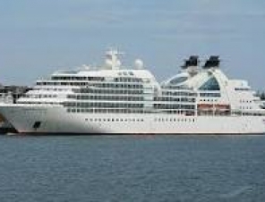 cruise ship